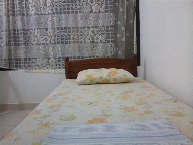 Mazz Homestay Negombo Bed & Breakfast